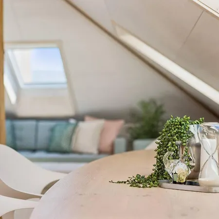 Waterfront Penthouse Ac Rooftop Free Parking *